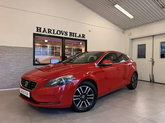 Volvo V40 2013 photo 2