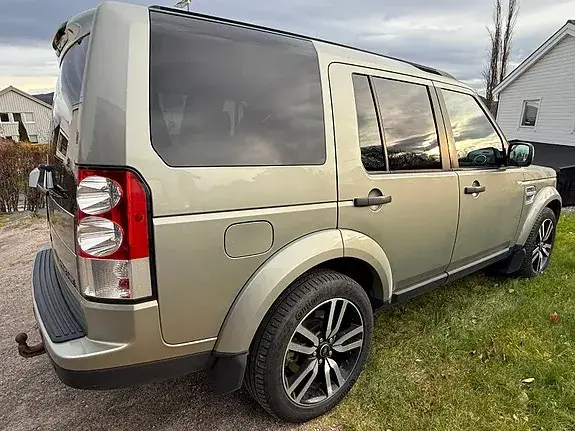 Land Rover Discovery 4 2012 photo 4