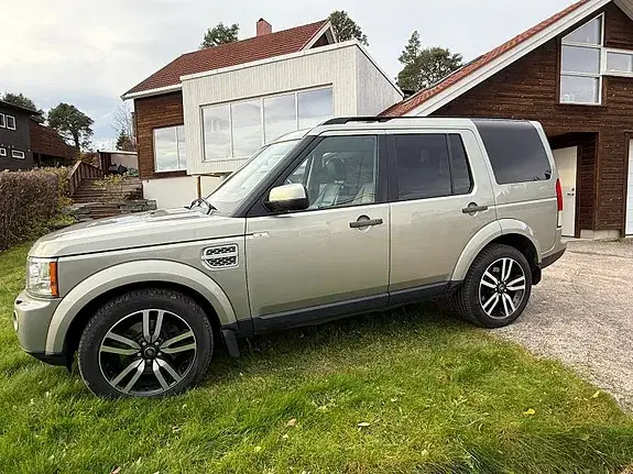 Land Rover Discovery 4 2012 photo 3