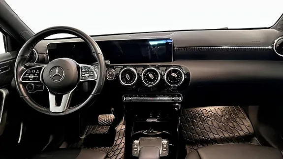 Mercedes-Benz A180 2020 photo 4