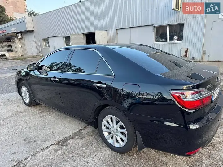 Toyota Camry 2014 photo 2