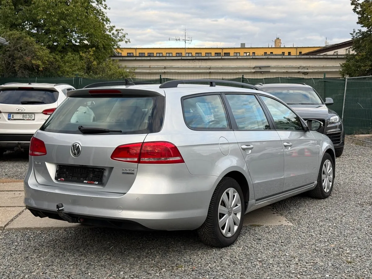 Volkswagen Passat 2013 photo 4