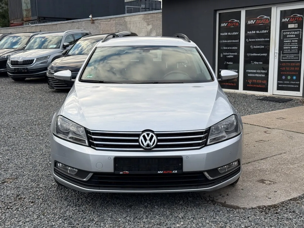 Volkswagen Passat 2013 photo 2
