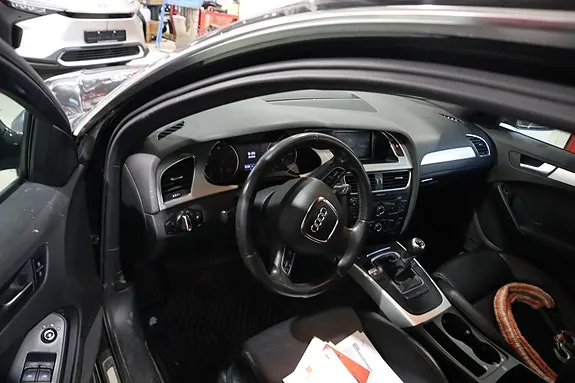 Audi A4 Allroad 2010 photo 2