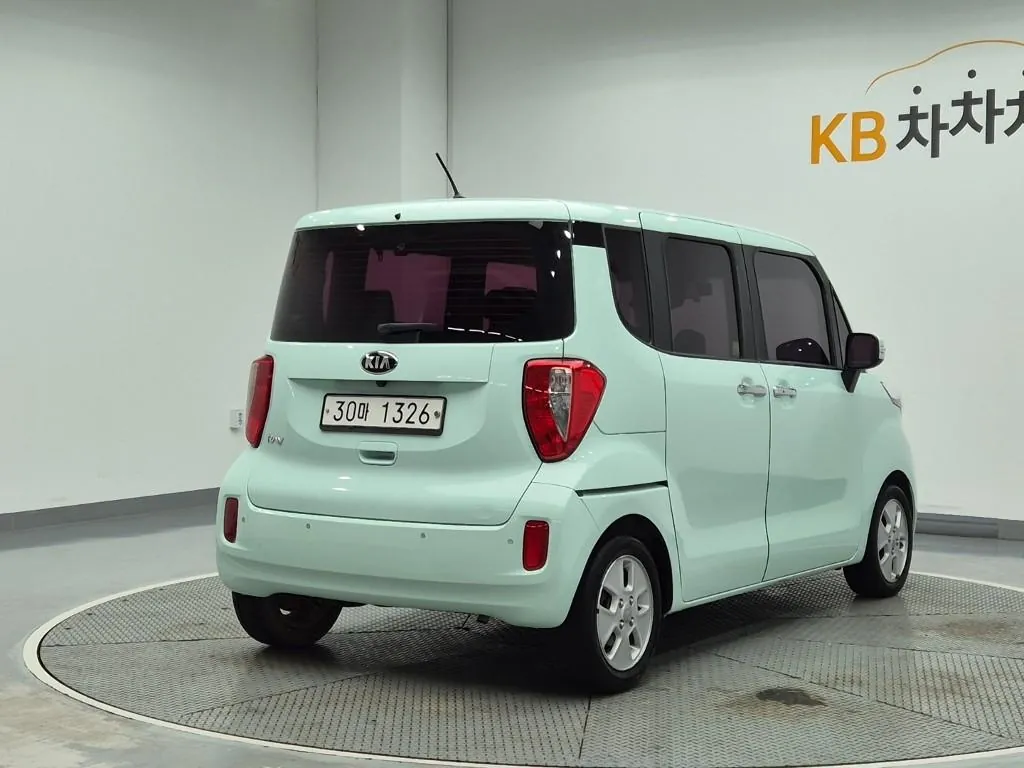 Kia Ray 2017 photo 3