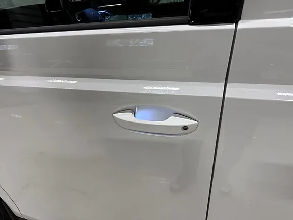 Volkswagen Id. Buzz 2023 photo 3