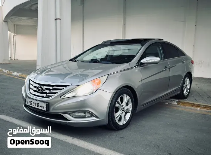 Hyundai Sonata 2011 photo 2