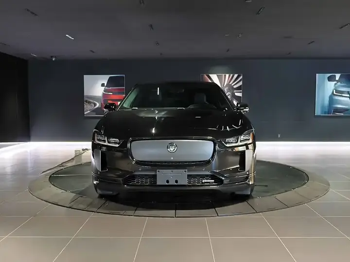 Jaguar I-Pace 2024 photo 2