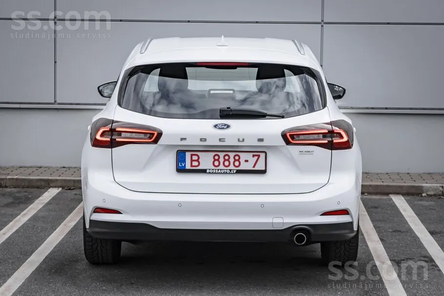 Ford Focus 2022 photo 5