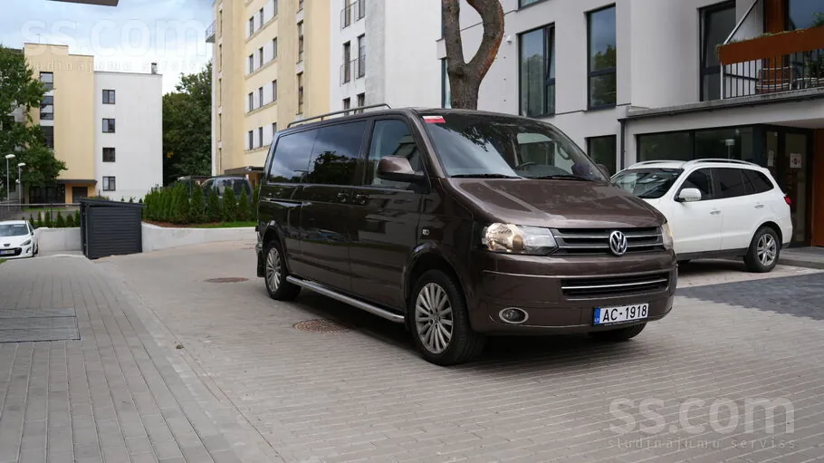 Volkswagen Transporter 2010 photo 3