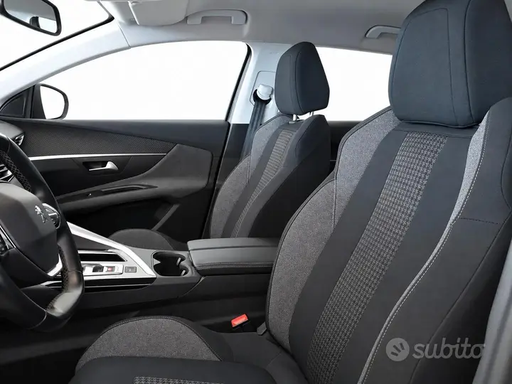 Peugeot 3008 2019 photo 3