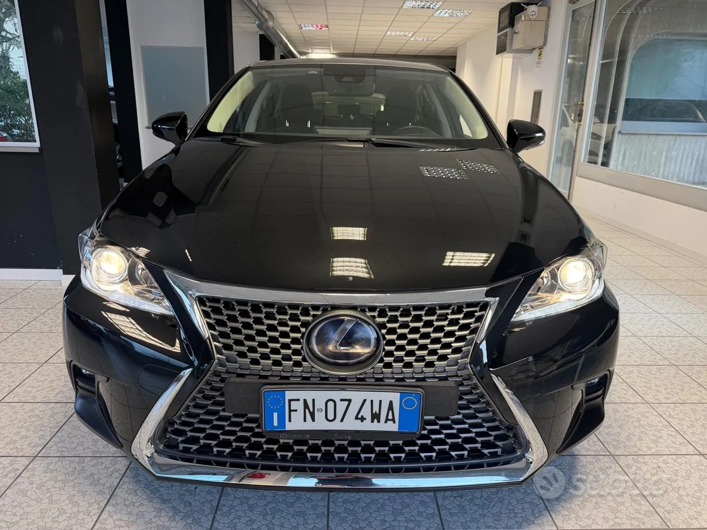 Lexus Ct 200H 2018 photo 4