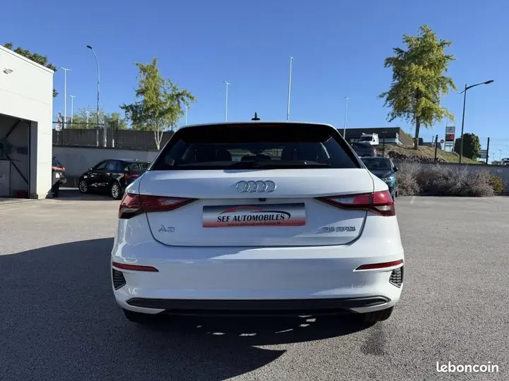 Audi A3 2023 photo 3