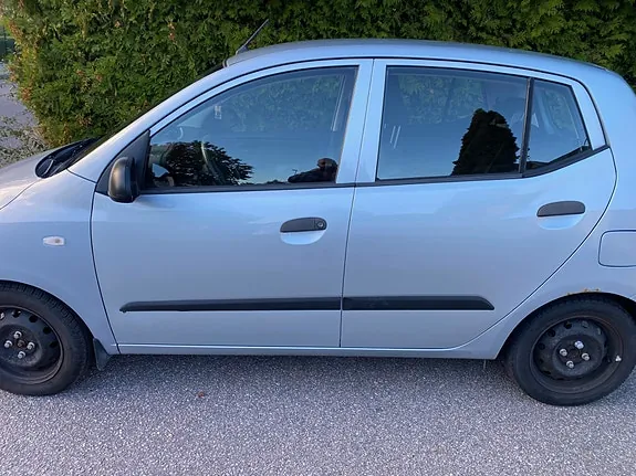 Hyundai I10 2012 photo 4