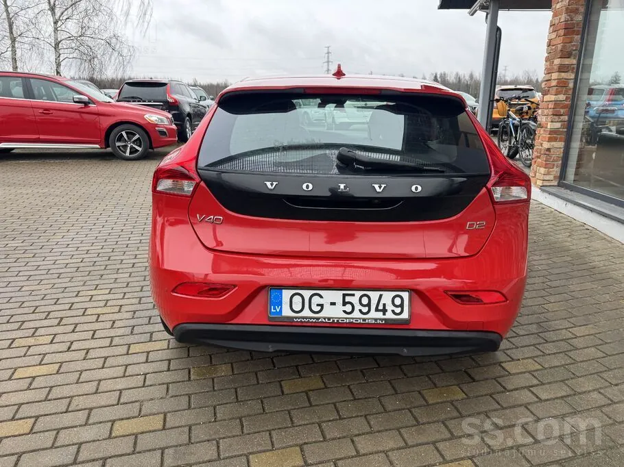 Volvo V40 2013 photo 5