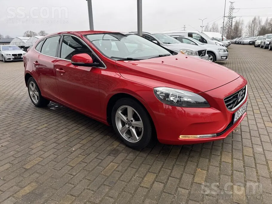 Volvo V40 2013 photo 3