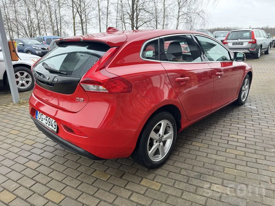 Volvo V40 2013 photo 4
