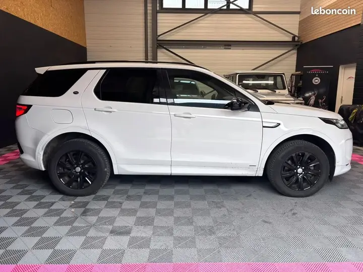 Land Rover Discovery Sport 2020 photo 4