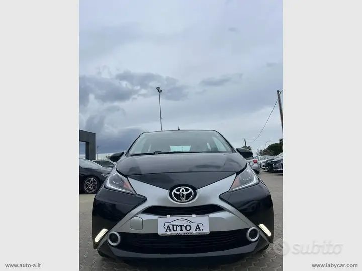 Toyota Aygo 2017 photo 2
