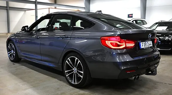 BMW 320I 2018 photo 5