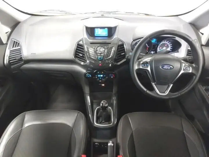Ford Ecosport 2016 photo 3