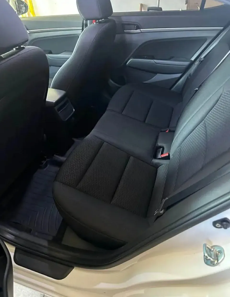 Hyundai Elantra 2020 photo 3