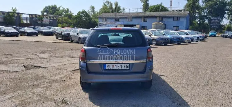 Opel Astra H 2007 photo 4
