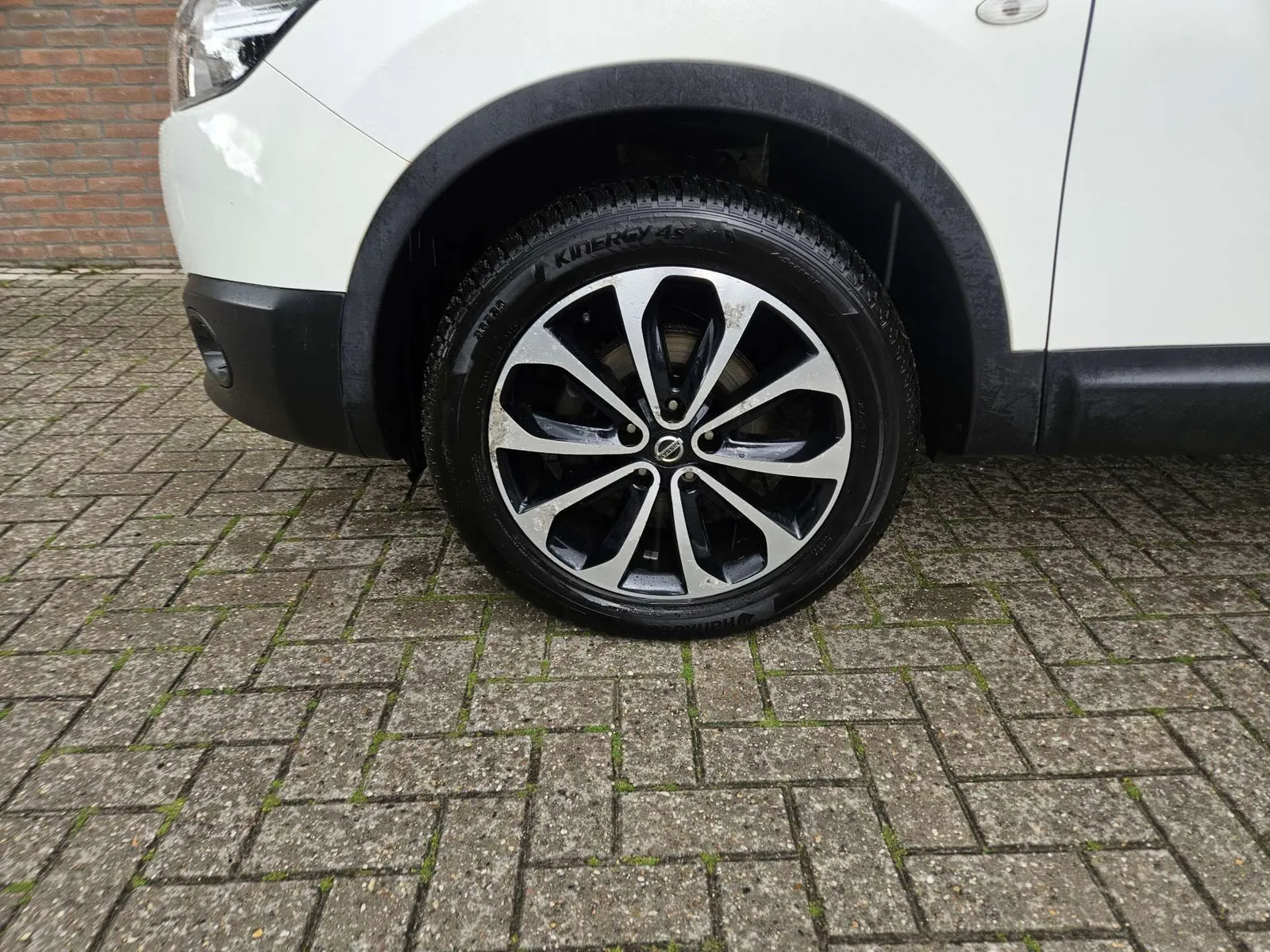 Nissan Qashqai 2012 photo 4