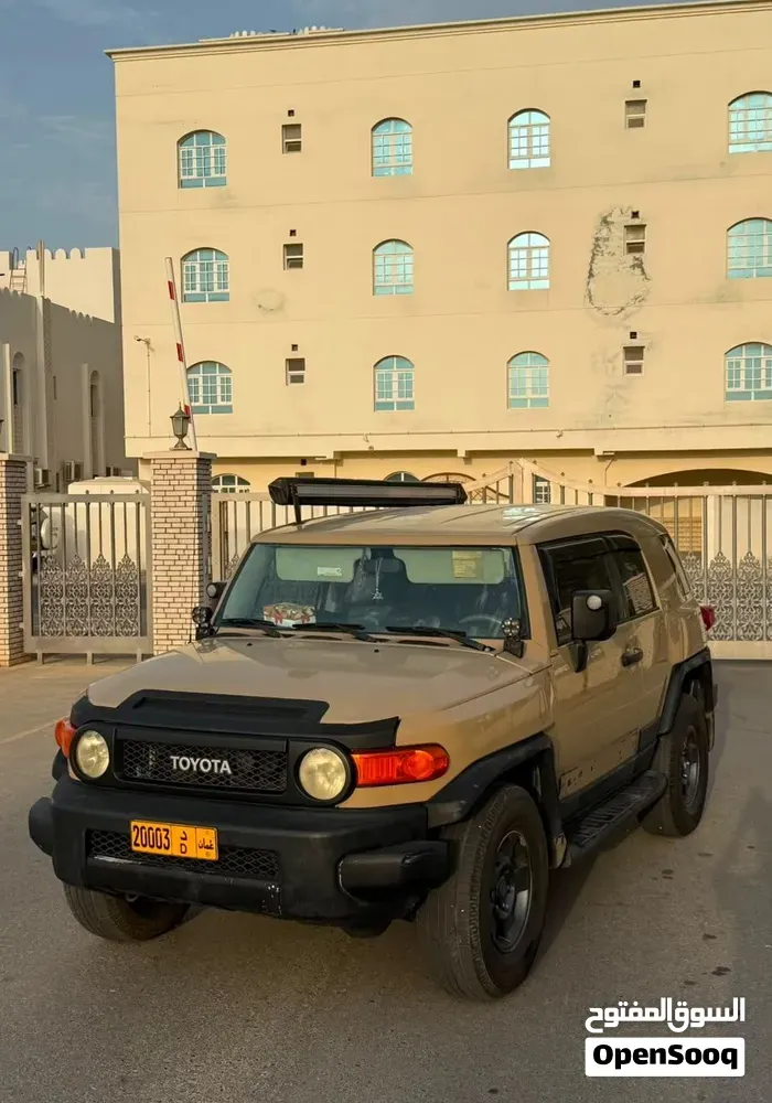 Toyota Fj 2008 photo 2