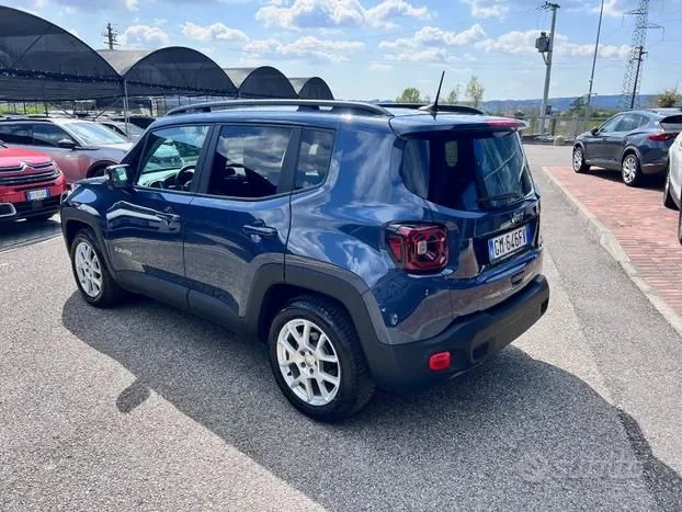 Jeep Renegade 2023 photo 4