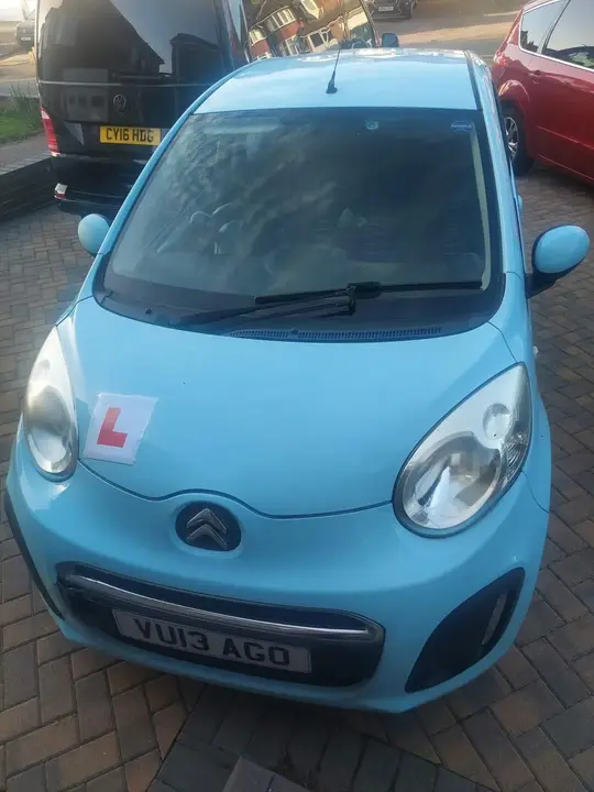 Citroen C1 2013 photo 2
