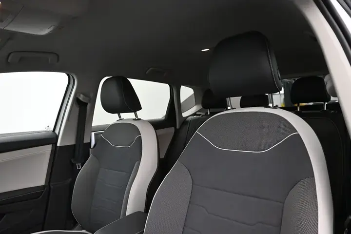 Volkswagen Taos 2025 photo 4