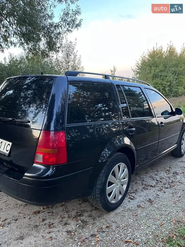 Volkswagen Golf 2000 photo 4