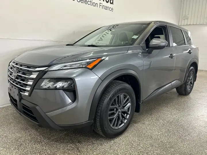 Nissan Rogue 2024 photo 3