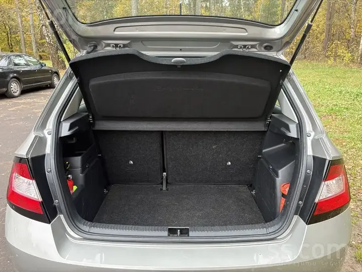 Skoda Fabia 2018 photo 5