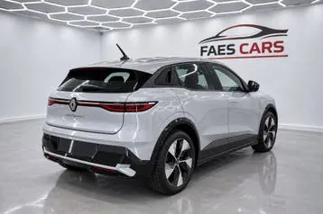 Renault Megane 2022 photo 3