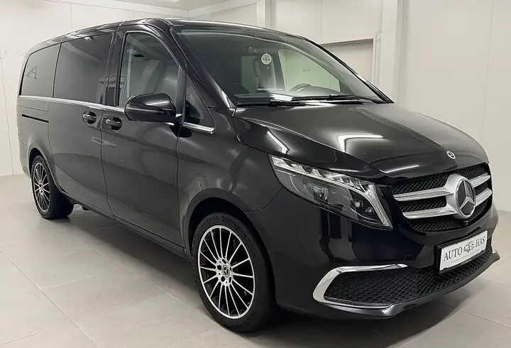 Mercedes-Benz V-Class 2023 photo 2