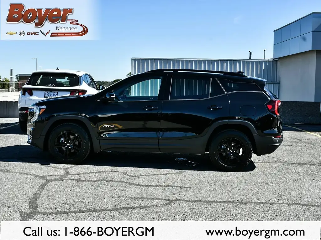 GMC Terrain 2024 photo 3