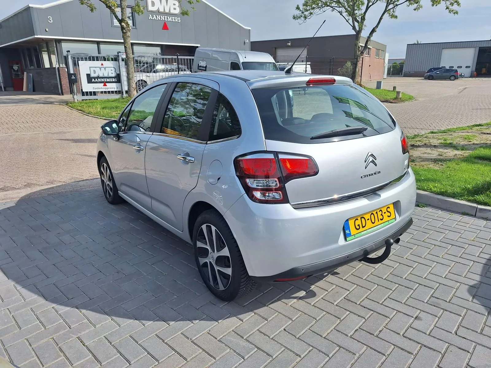 Citroen C3 2015 photo 4