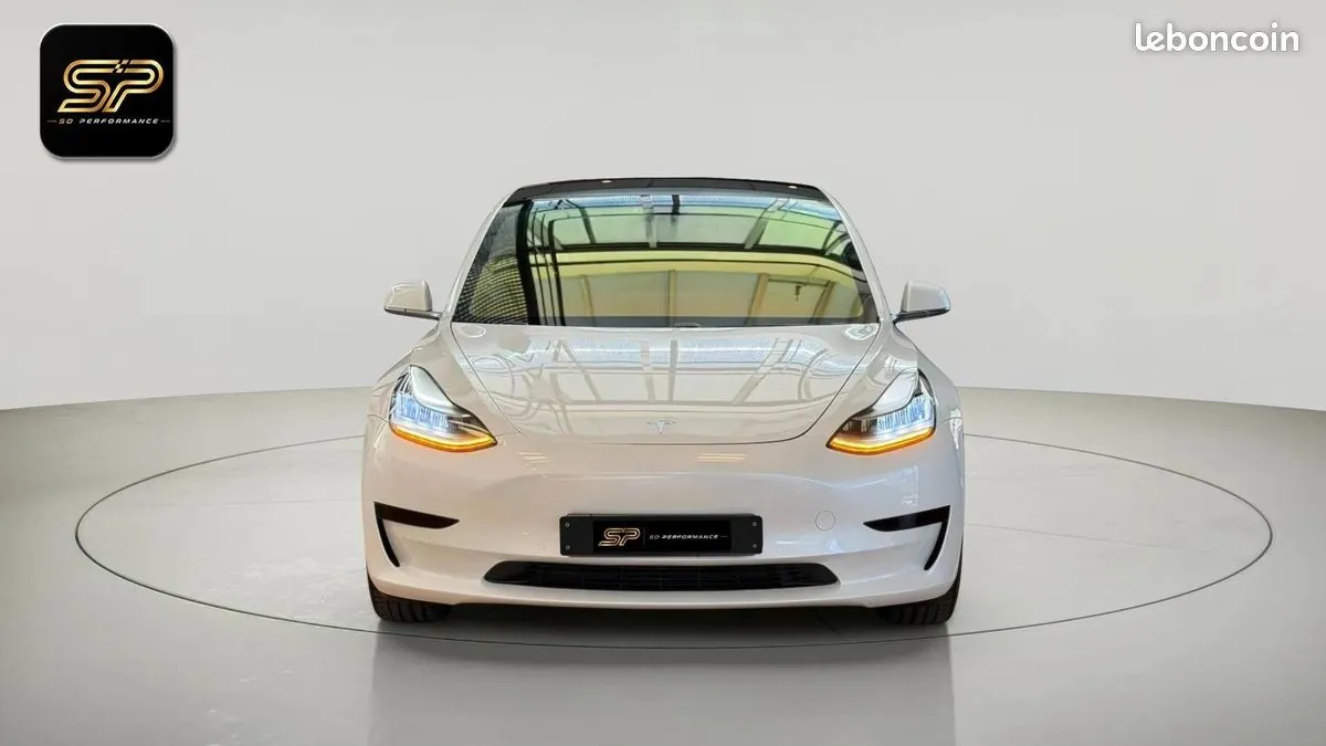 Tesla Model 3 2019 photo 2