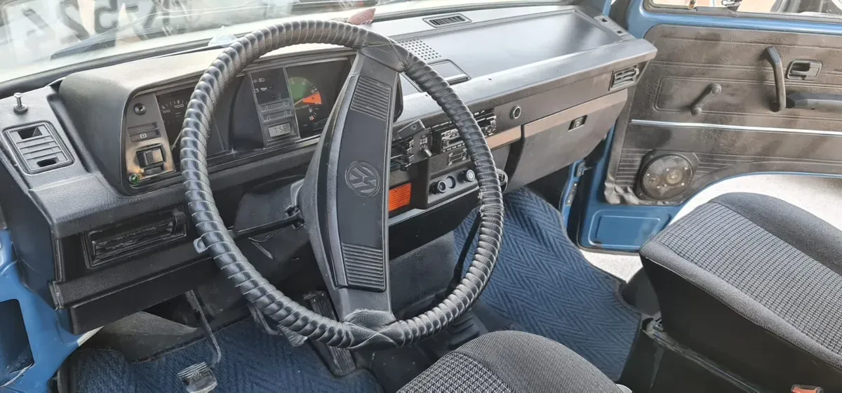 Volkswagen T3 1990 photo 2