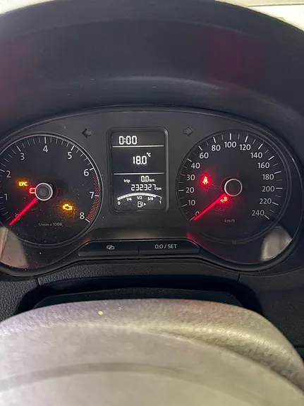 Volkswagen Polo 2010 photo 4