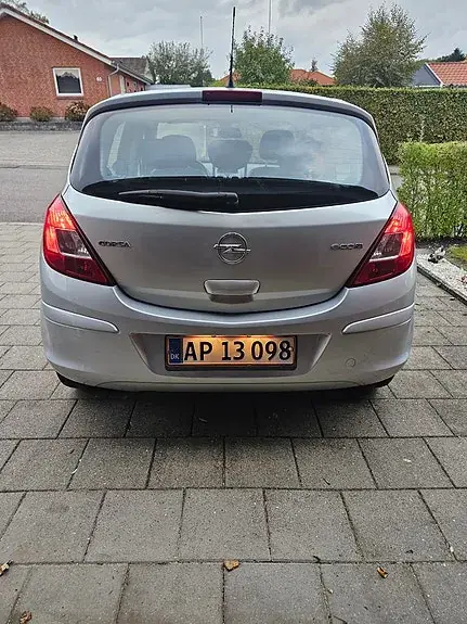 Opel Corsa 2012 photo 5