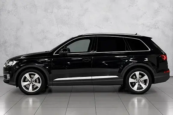 Audi Q7 2017 photo 5