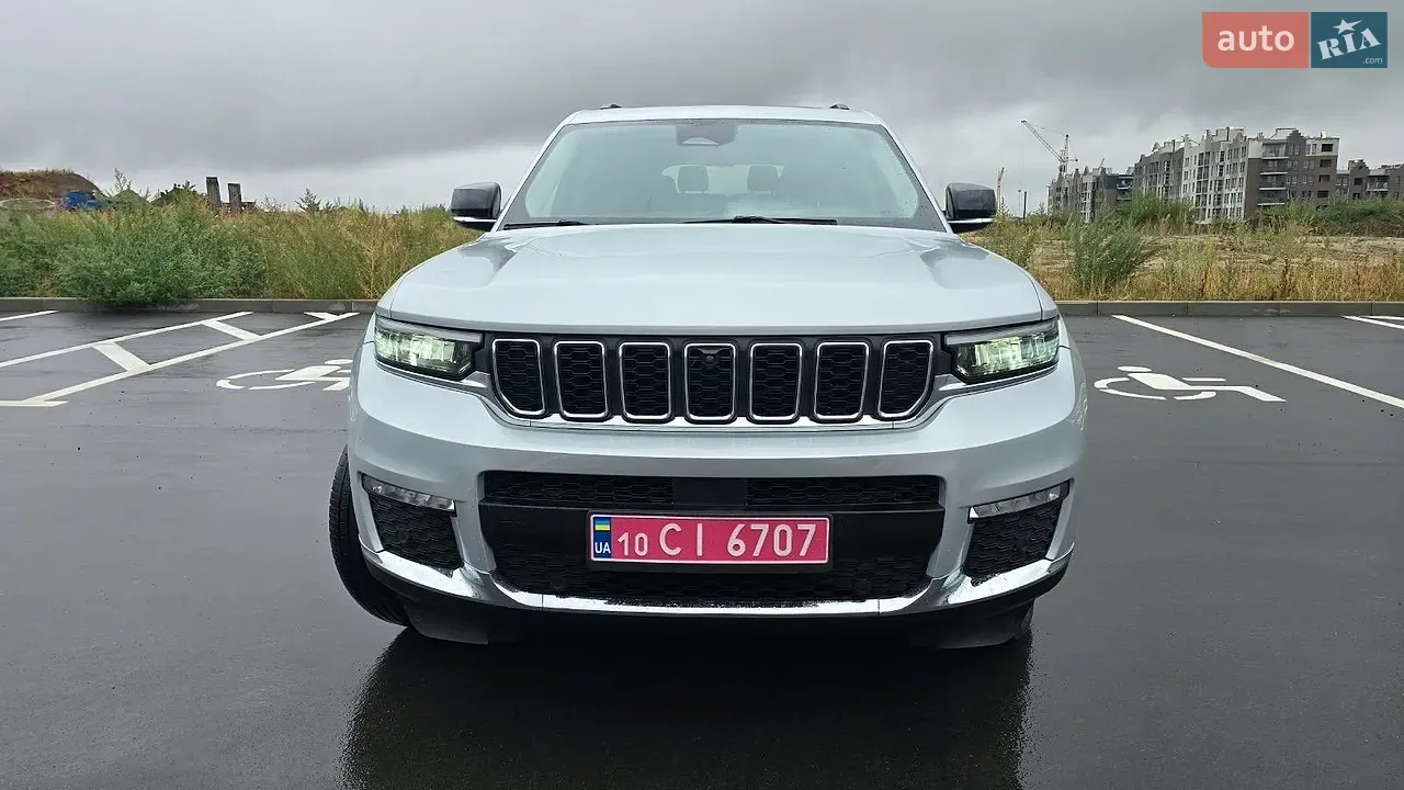 Jeep Grand Cherokee 2023 photo 4