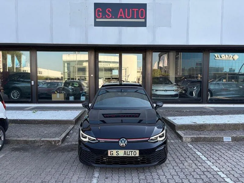 Volkswagen Golf Gti 2024 photo 2