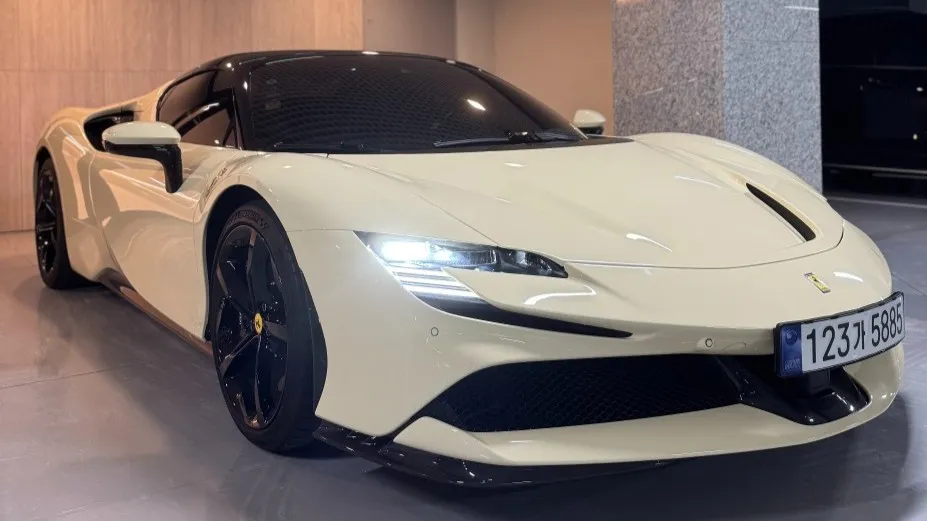 Ferrari Sf90 Spider