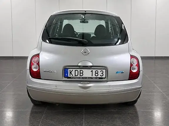 Nissan Micra 2010 photo 5