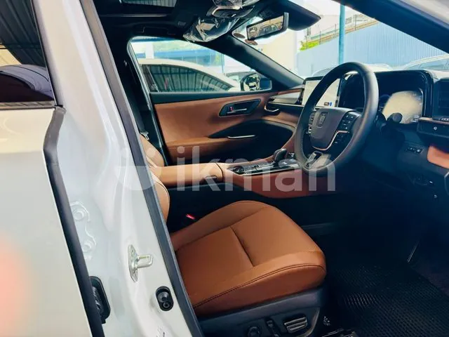 Toyota Crown 2025 photo 4