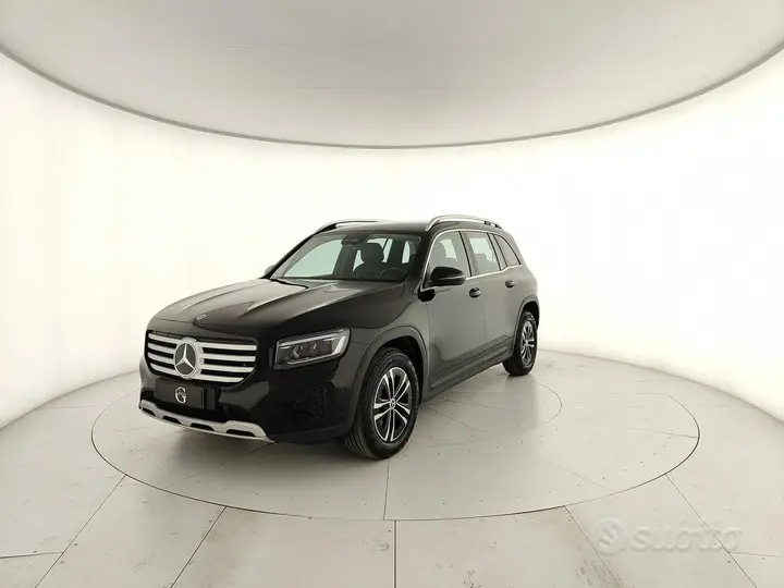 Mercedes-Benz Glb